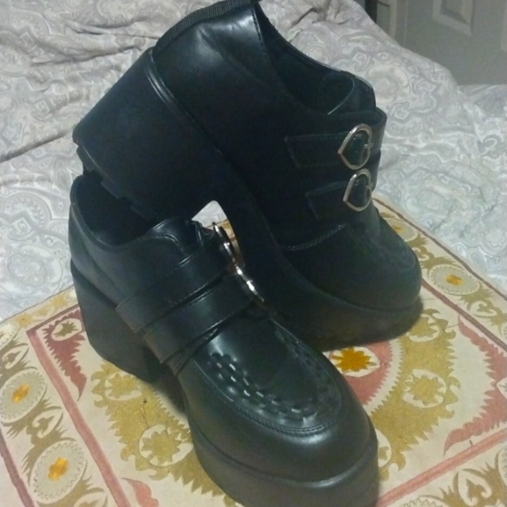 COPY - Platform black women's shoes